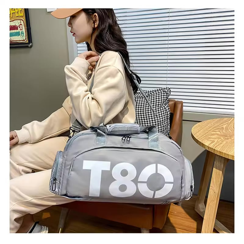 Large capacity gym bag